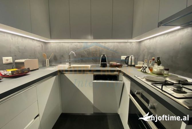 Casa in affitto 2+1 a Tirana - 1,000 Euro