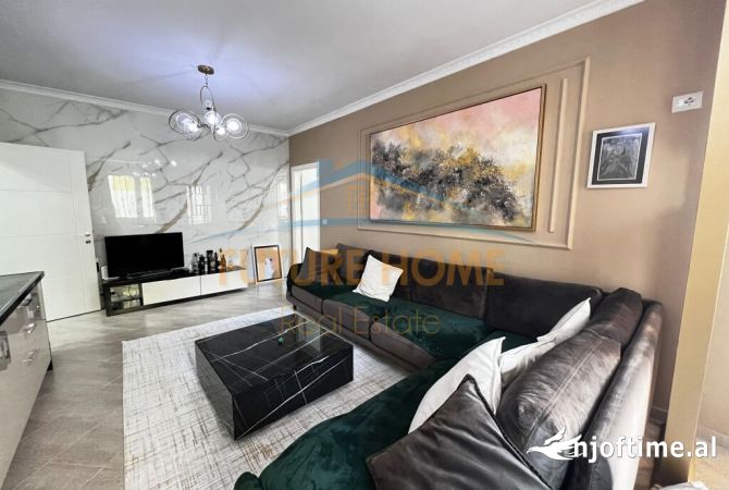 Shtepi me qera 2+1 ne Tirane - 700 Euro
