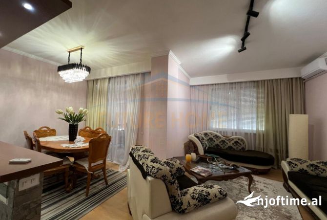 Shtepi me qera 2+1 ne Tirane - 550 Euro