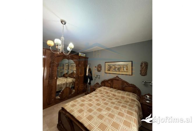 Shtepi ne shitje 2+1 ne Tirane - 186,000 Euro