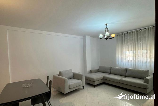 Shtepi me qera 1+1 ne Tirane - 500 Euro