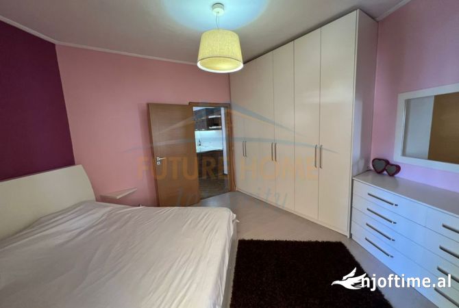 Shtepi me qera 2+1 ne Tirane - 650 Euro