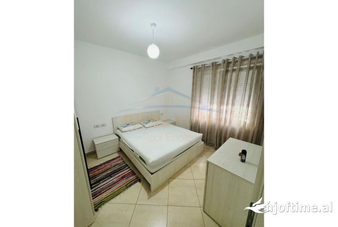 Shtepi me qera 1+1 ne Tirane - 400 Euro