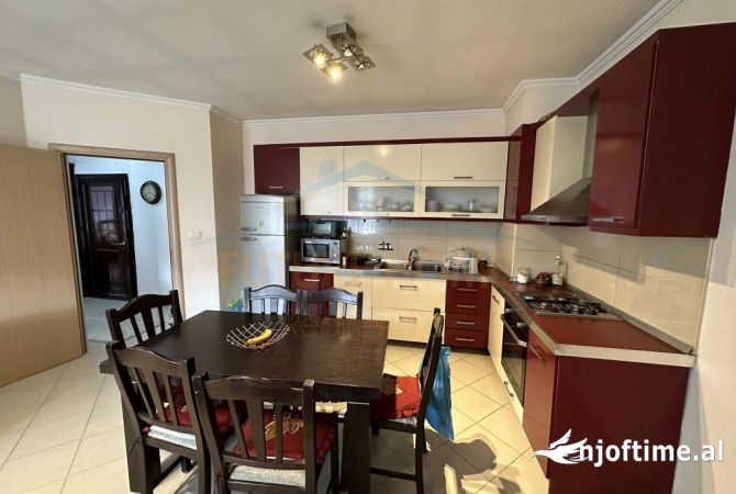 Shtepi ne shitje 2+1 ne Tirane - 125,000 Euro