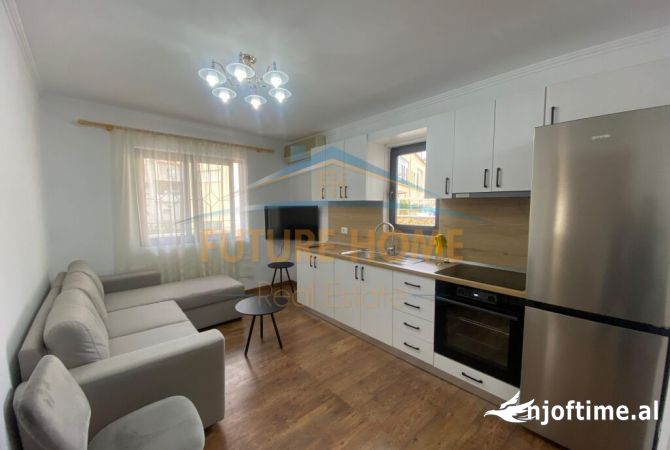 Shtepi me qera 2+1 ne Tirane - 700 Euro