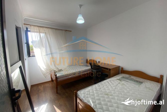 Shtepi me qera 2+1 ne Tirane - 700 Euro