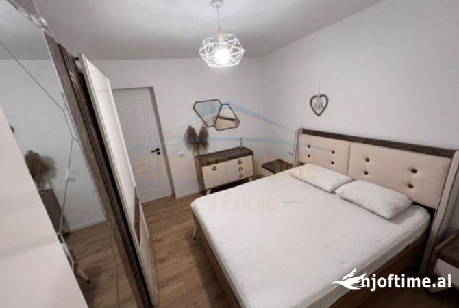 Shtepi me qera 1+1 ne Tirane - 450 Euro