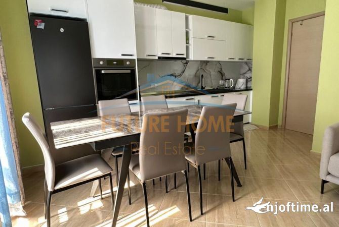 Shtepi me qera 2+1 ne Tirane - 900 Euro