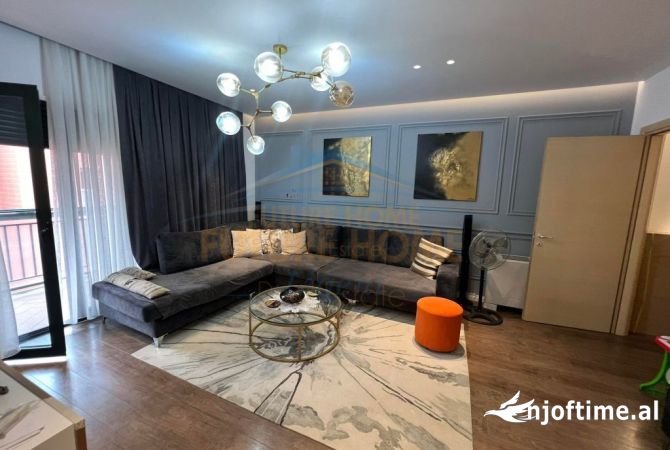Shtepi me qera 2+1 ne Tirane - 800 Euro