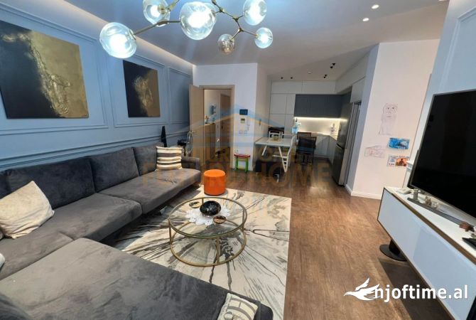 Shtepi me qera 2+1 ne Tirane - 800 Euro