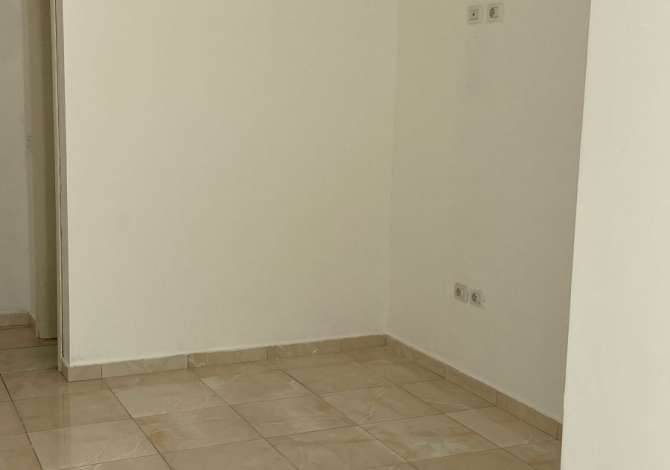 Ambient biznesi me qera 1+1 ne Tirane - 300 Euro