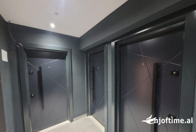 Shtepi ne shitje 2+1 ne Tirane - 260,000 Euro