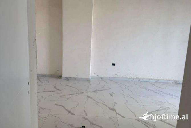 Shtepi me qera 2+1 ne Tirane - 500 Euro