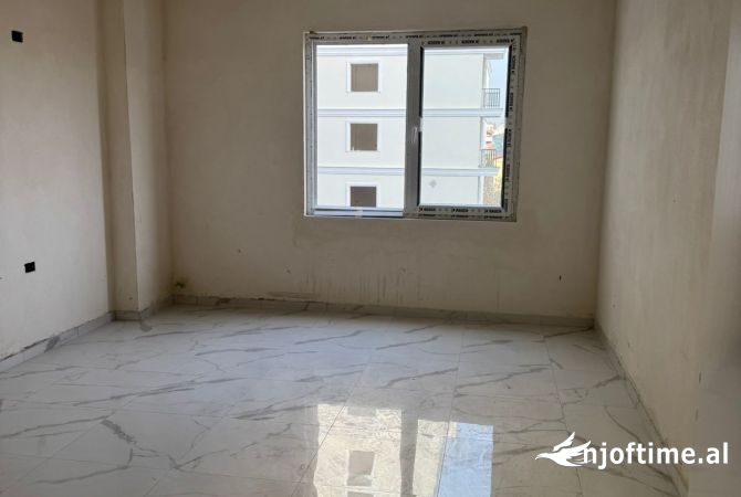 Shtepi me qera 2+1 ne Tirane - 500 Euro