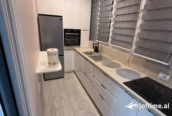 Shtepi me qera 2+1 ne Tirane - 400 Euro
