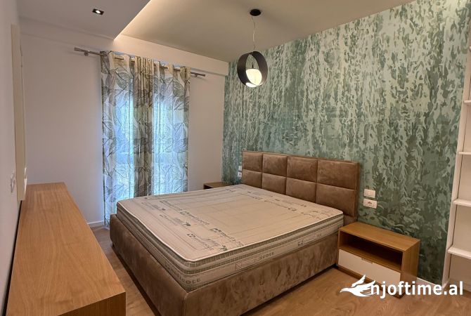 Shtepi me qera Apartament ne Tirane, 1+1, Mobilimi E mobiluar, Pagesa 750  Euro.