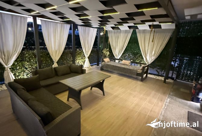 Shtepi me qera Apartament ne Tirane, 2+1, Mobilimi E mobiluar, Pagesa 1,700  Euro.