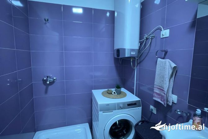 Shtepi me qera 2+1 ne Tirane - 750 Euro