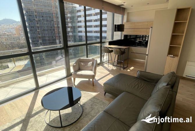 Shtepi me qera Apartament ne Tirane, 2+1, Mobilimi Pjeserisht e mobiluar, Pagesa 1,200  Euro.