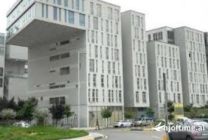 Ambient biznesi me qera 3+1 ne Tirane - 1,500 Euro