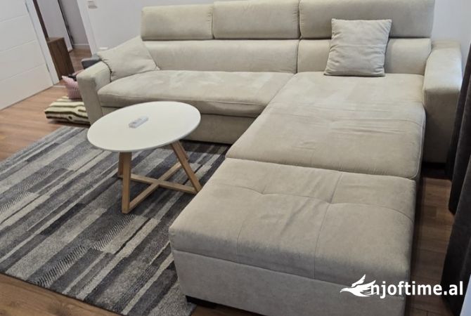 Shtepi me qera Apartament ne Tirane, 1+1, Mobilimi E mobiluar, Pagesa 750  Euro.