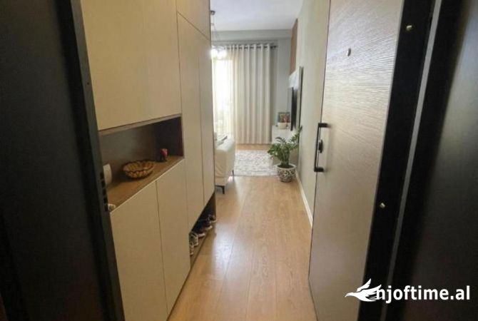 Shtepi ne shitje 2+1 ne Tirane - 350,000 Euro