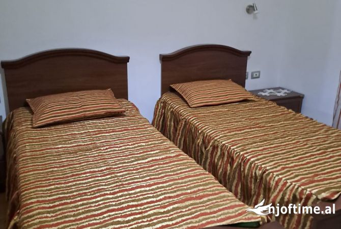 Shtepi me qera 2+1 ne Tirane - 450 Euro