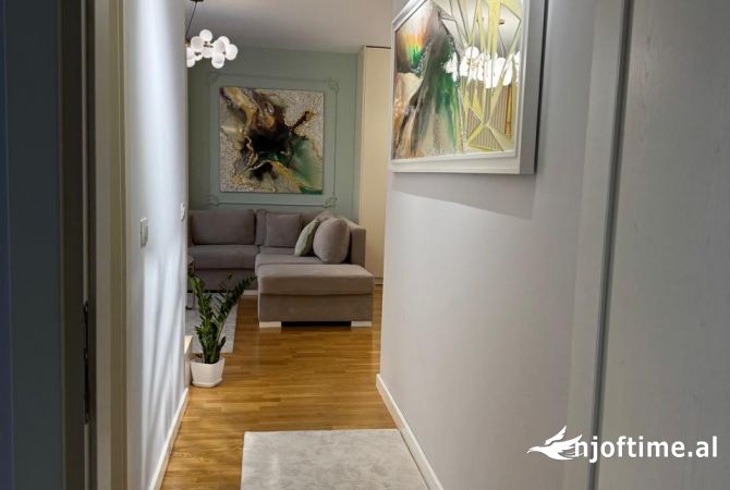 Shtepi me qera 1+1 ne Tirane - 950 Euro