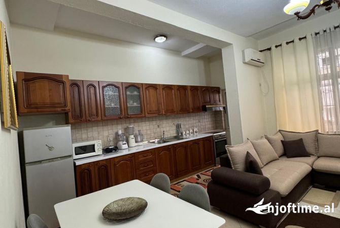 Shtepi me qera 1+1 ne Tirane - 500 Euro