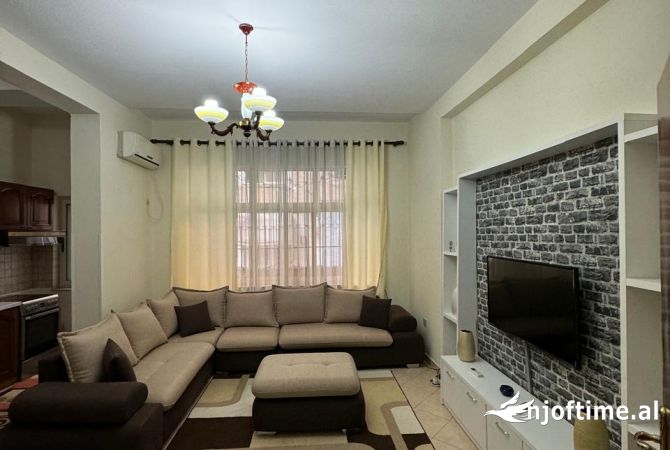 Shtepi me qera 1+1 ne Tirane - 500 Euro
