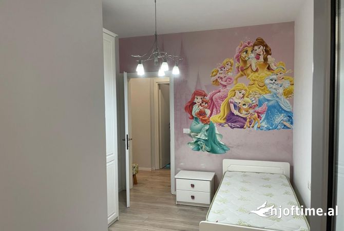Shtepi me qera 2+1 ne Tirane - 850 Euro