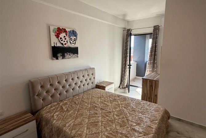 Shtepi me qera Apartament ne Tirane, 2+1, Mobilimi E mobiluar, Pagesa 700  Euro.