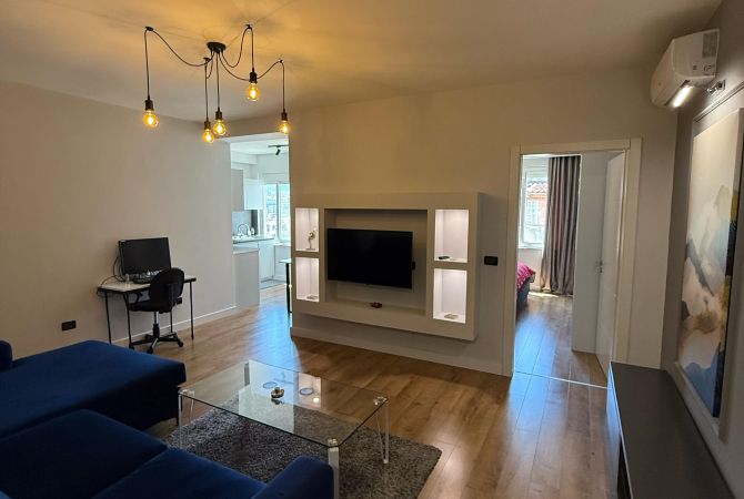 Shtepi me qera 1+1 ne Tirane - 700 Euro