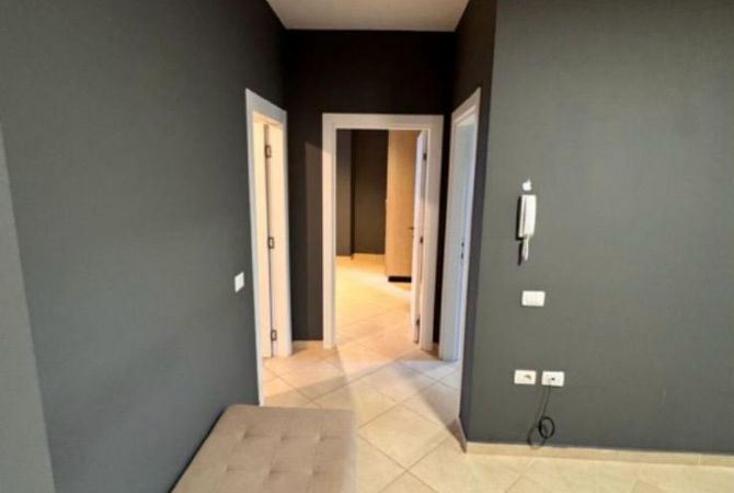 Ambient biznesi me qera 3+1 ne Tirane - 850 Euro