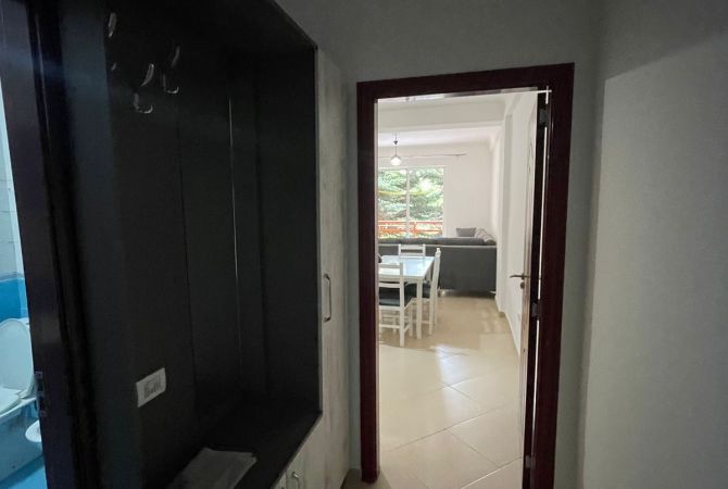 Shtepi me qera 2+1 ne Tirane - 500 Euro