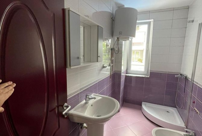 Shtepi me qera 2+1 ne Tirane - 500 Euro