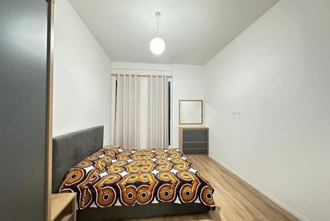 Shtepi me qera Apartament ne Tirane, 1+1, Mobilimi E mobiluar, Pagesa 600  Euro.