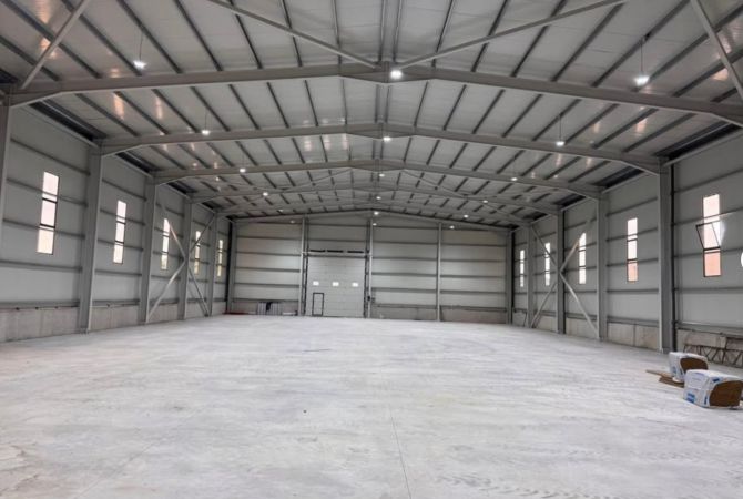 Ambient biznesi me qera 4+1 ne Tirane - 4,500 Euro