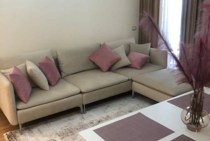 Shtepi me qera Apartament ne Tirane, 2+1, Mobilimi E mobiluar, Pagesa 1,200  Euro.