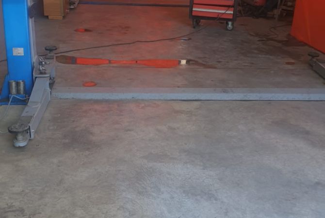 Ambient biznesi me qera 4+1 ne Tirane - 1,000 Euro