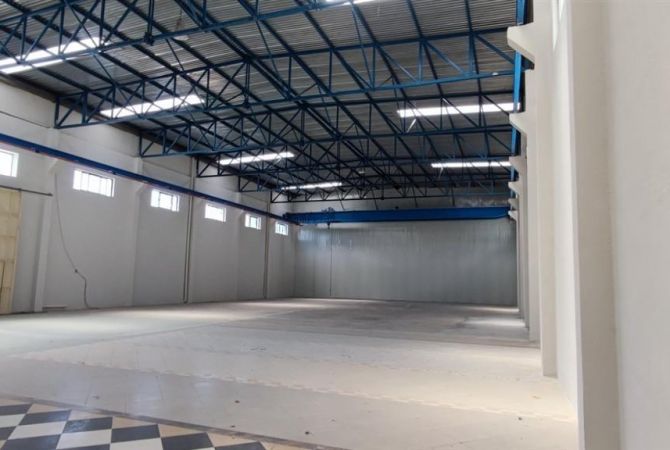 Ambient biznesi me qera 4+1 ne Tirane - 4,500 Euro