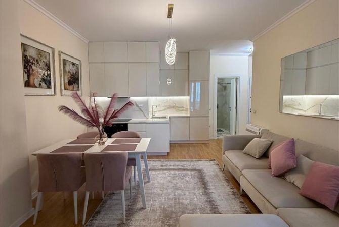 Shtepi me qera Apartament ne Tirane, 2+1, Mobilimi E mobiluar, Pagesa 1,200  Euro.