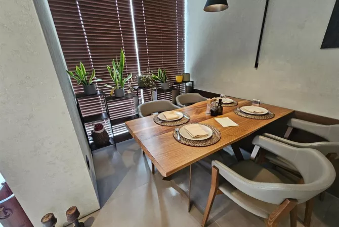 Ambiente Commerciale in Affitto 2+1 a Tirana - 1,700 Euro