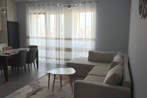 Casa in affitto 2+1 a Tirana - 750 Euro