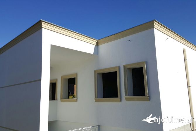 Ambient biznesi ne shitje 3+1 ne Tirane - 70,000 Euro