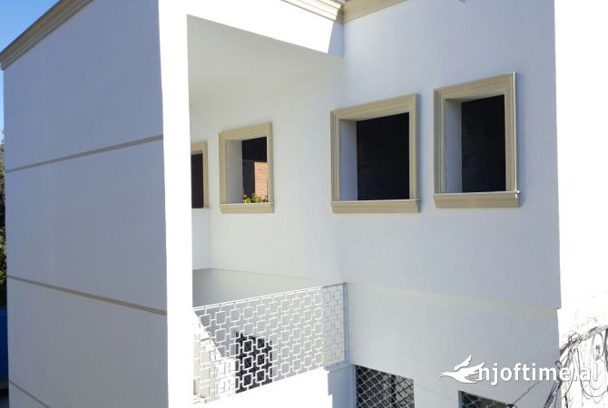 Ambient biznesi ne shitje 3+1 ne Tirane - 70,000 Euro