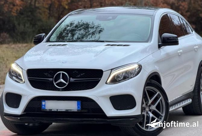 Noleggio Auto  a Tirana - 300 Euro