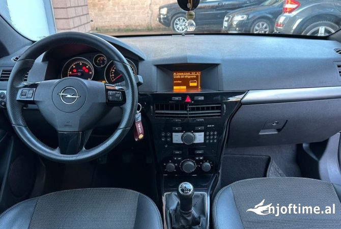 Noleggio Auto  a Tirana - 35 Euro