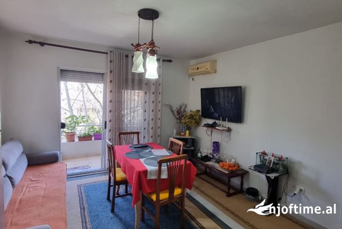 Shtepi ne shitje 2+1 ne Tirane - 15,000,000 Leke