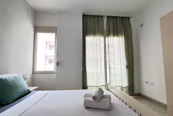 Shtepi me qera 1+1 ne Durres - 200 Euro